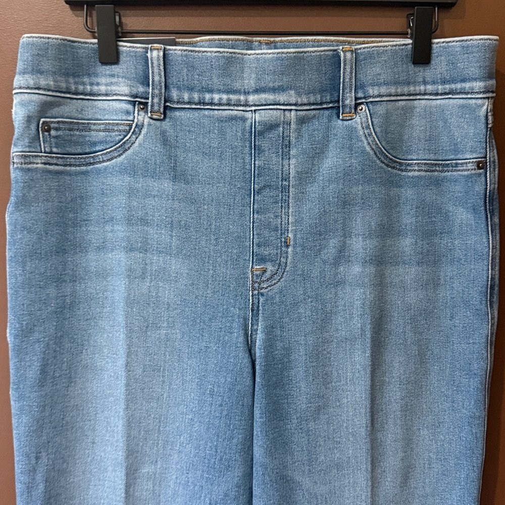 NWT SPANXshape Original EveryWear
Flare Jeans - TALL XL - Picture 10 of 16
